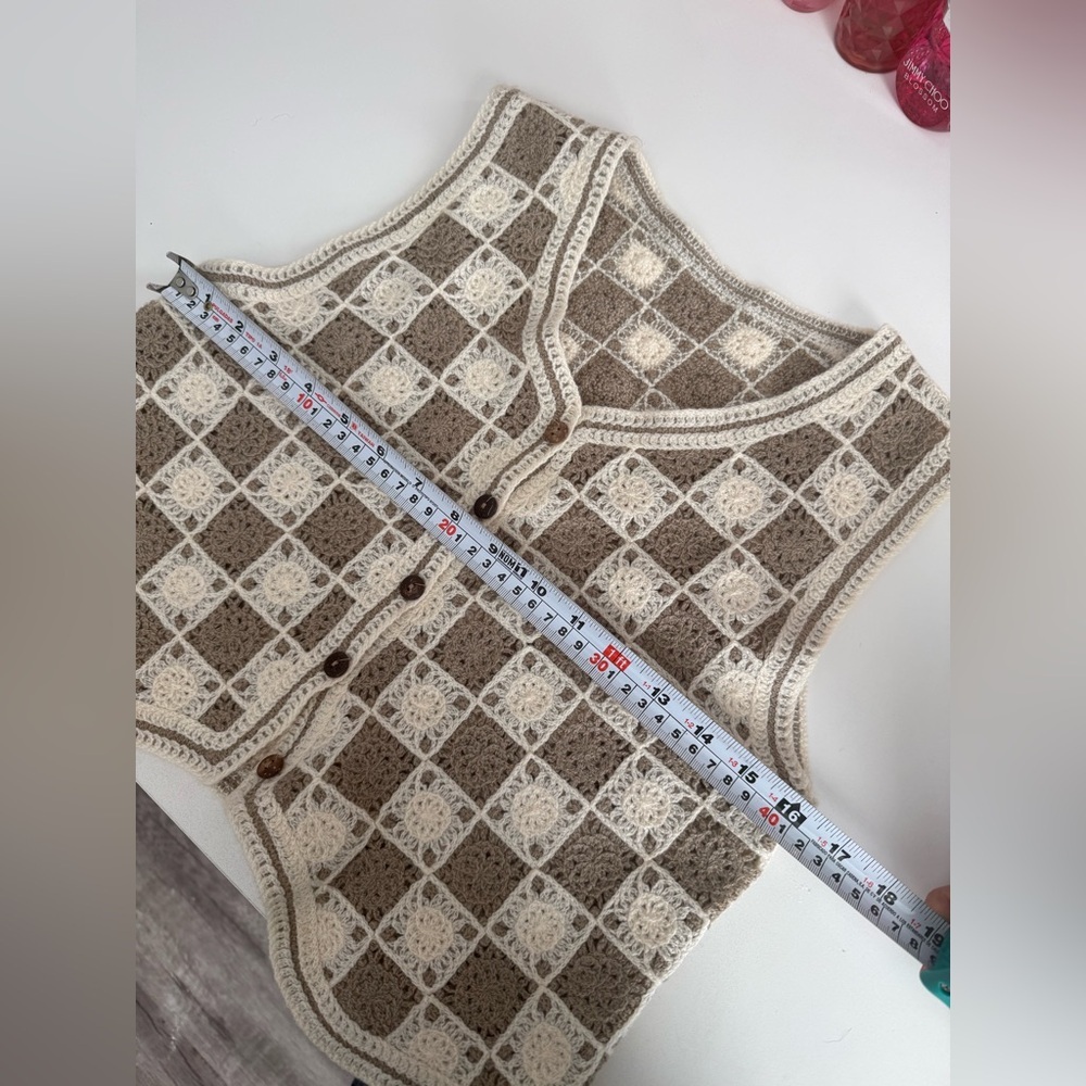 Vintage Crochet Granny Square Vest Boho Cottagecore Button Front S - Picture 8 of 9